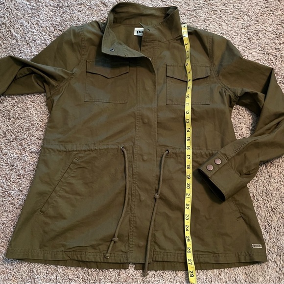 PACT Women’s Organic Cotton Woven Field Jacket in Grape Leaf Size L Like New - Picture 12 of 13